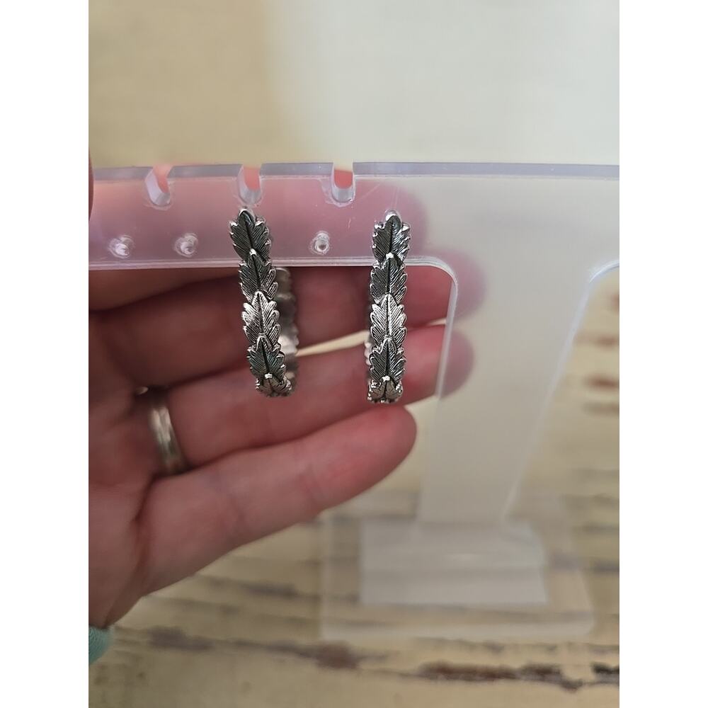 Vintage Silver Leaf Hoop Earrings Boho Textured Oak Branch Botanical Nature Gift - Picture 2 of 5